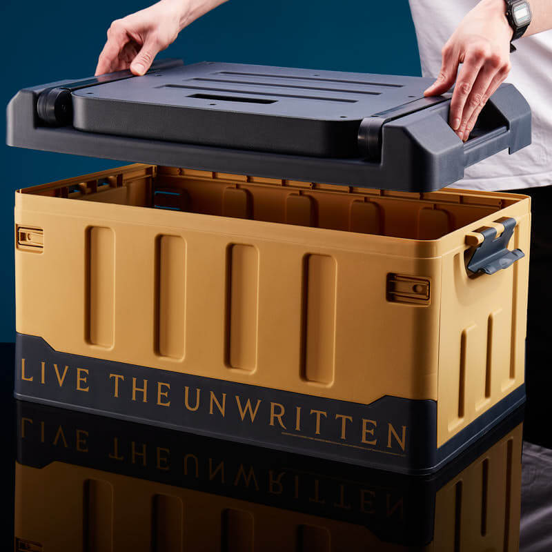 Harry Potter - Hogwarts Legacy Storage Box with Folding Chair