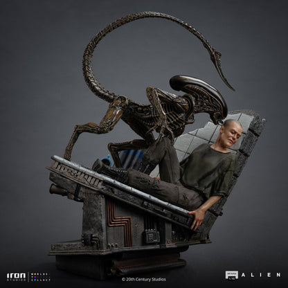 Statue Ellen Ripley and Dog Alien - Alien 3 - Art Scale 1/10 - Predator