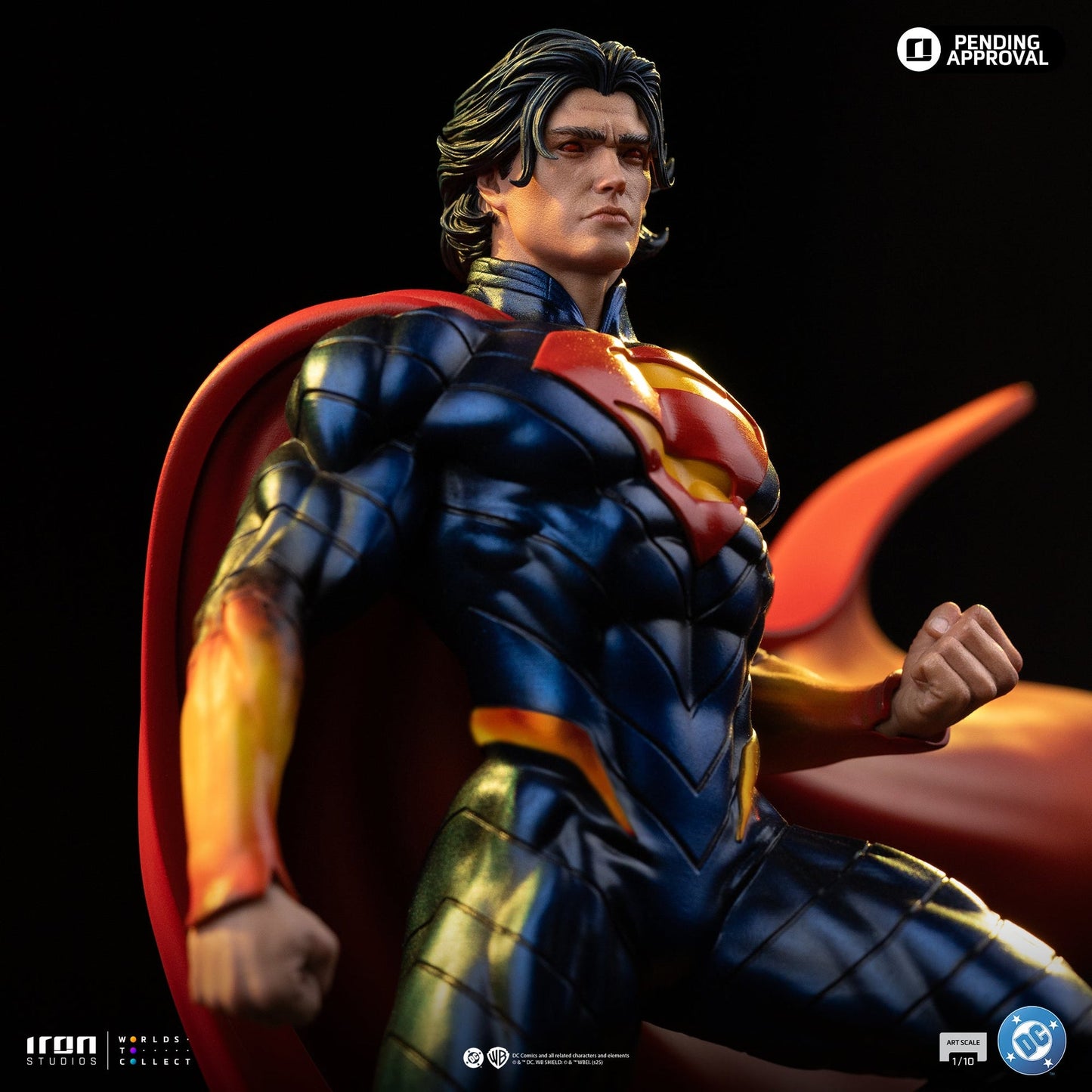 Statue Superman Absolute - DC Comics - Art Scale 1/10