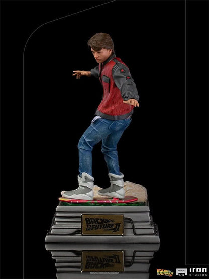 Marty McFly on Hoverboard Statue - Back to the Future - Art Scale 1/10