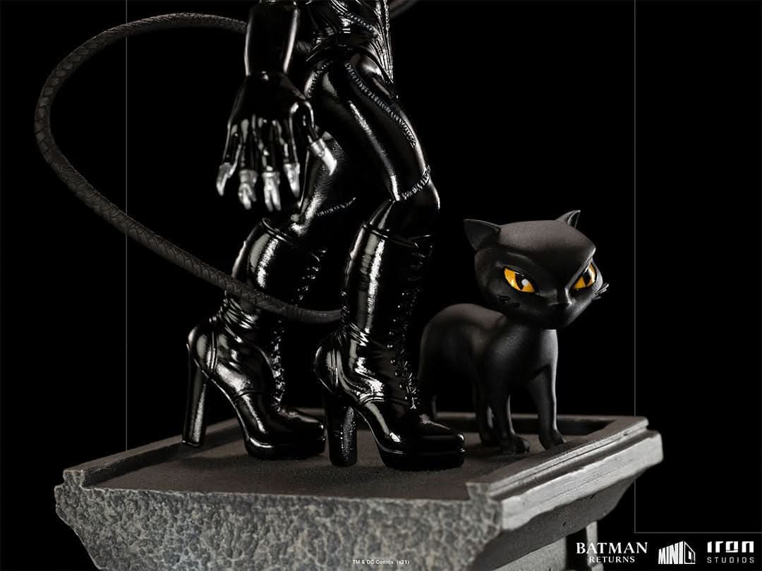 Catwoman Figurine - Batman Returns - Mini Co. - DC Comics
