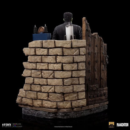 Statue Frankenstein's Monster Deluxe - Universal Monsters - Art Scale 1/10