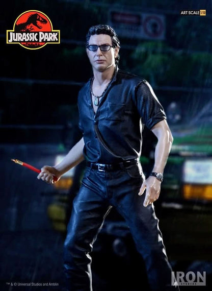 Ian Malcolm Statue - Jurassic Park - Art Scale 1/10