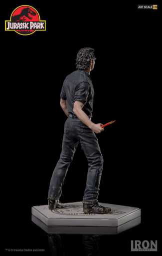 Ian Malcolm Statue - Jurassic Park - Art Scale 1/10
