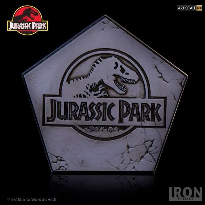 Ian Malcolm Statue - Jurassic Park - Art Scale 1/10