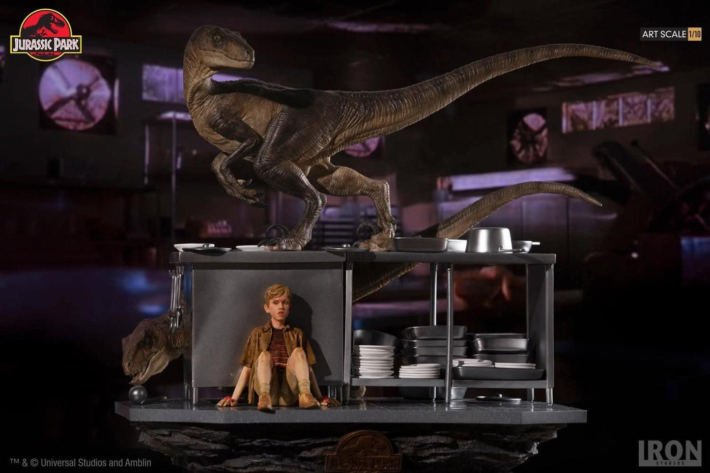 Velociraptors Statue in the Kitchen Diorama - Jurassic Park - Art Scale 1/10