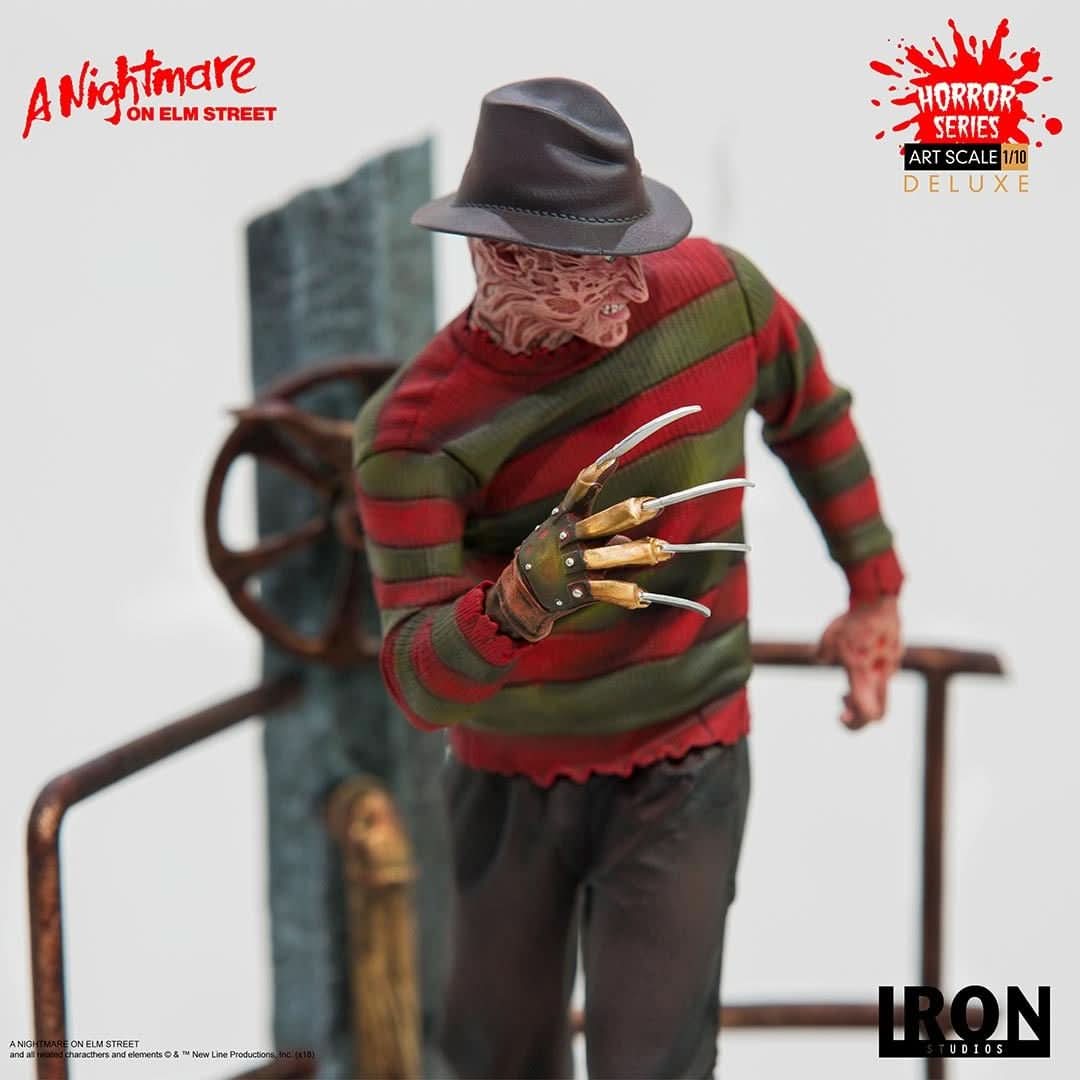 Freddy Krueger Deluxe Statue - A Nightmare on Elm Street - Art Scale 1/10