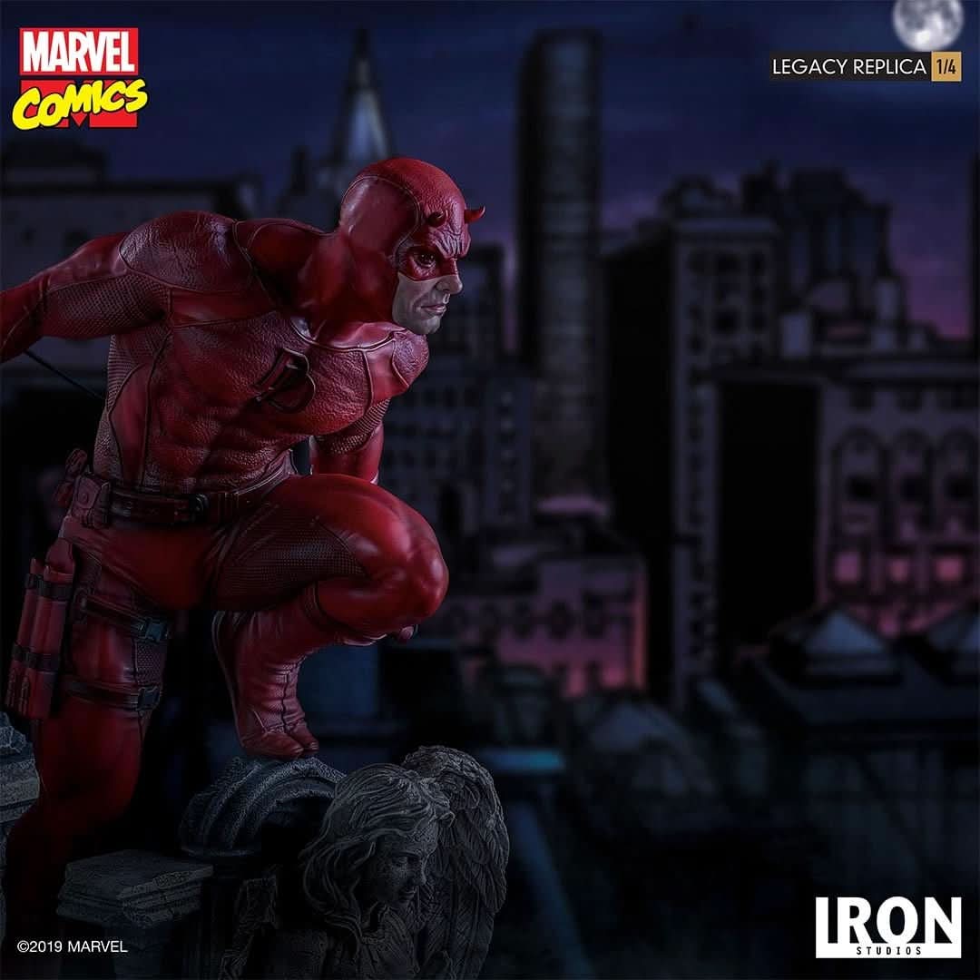 Daredevil Statue - Marvel Comics - Legacy Replica 1/4