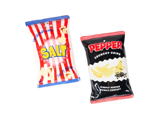 Sel et poivre en forme de sachets de Pop Corn et Chips