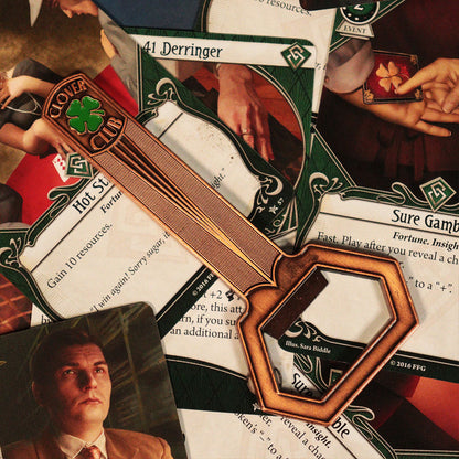 Décapsuleur Arkham Horror - Clover Club
