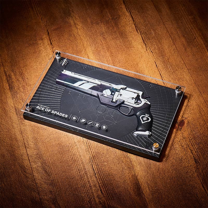 Plaque Réplique Destiny Exotic Armory Collection "Ace of Spades"