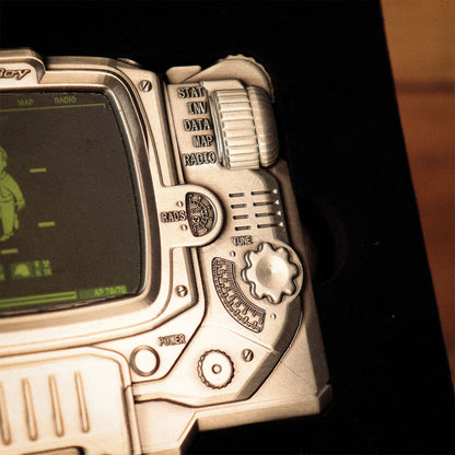 Objet collector Fallout - Pip-Boy Lenticular Ingot - Health VariantLObjet collector Fallout - Pip-Boy Lenticular Ingot - Health VariantiObjet collector Fallout - Pip-Boy Lenticular Ingot - Health VariantnObjet collector Fallout - Pip-Boy Lenticular Ingot - Health VariantgObjet collector Fallout - Pip-Boy Lenticular Ingot - Health VariantoObjet collector Fallout - Pip-Boy Lenticular Ingot - Health VarianttObjet collector Fallout - Pip-Boy Lenticular Ingot - Health Variant Objet collector Fallout - Pip-Boy Le