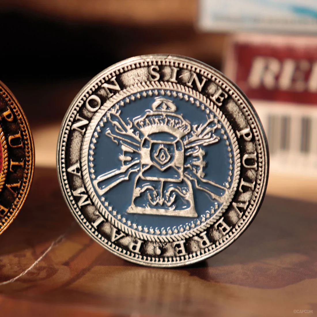 resident evil 4 set of two metal shooting gallery tokens fanattik