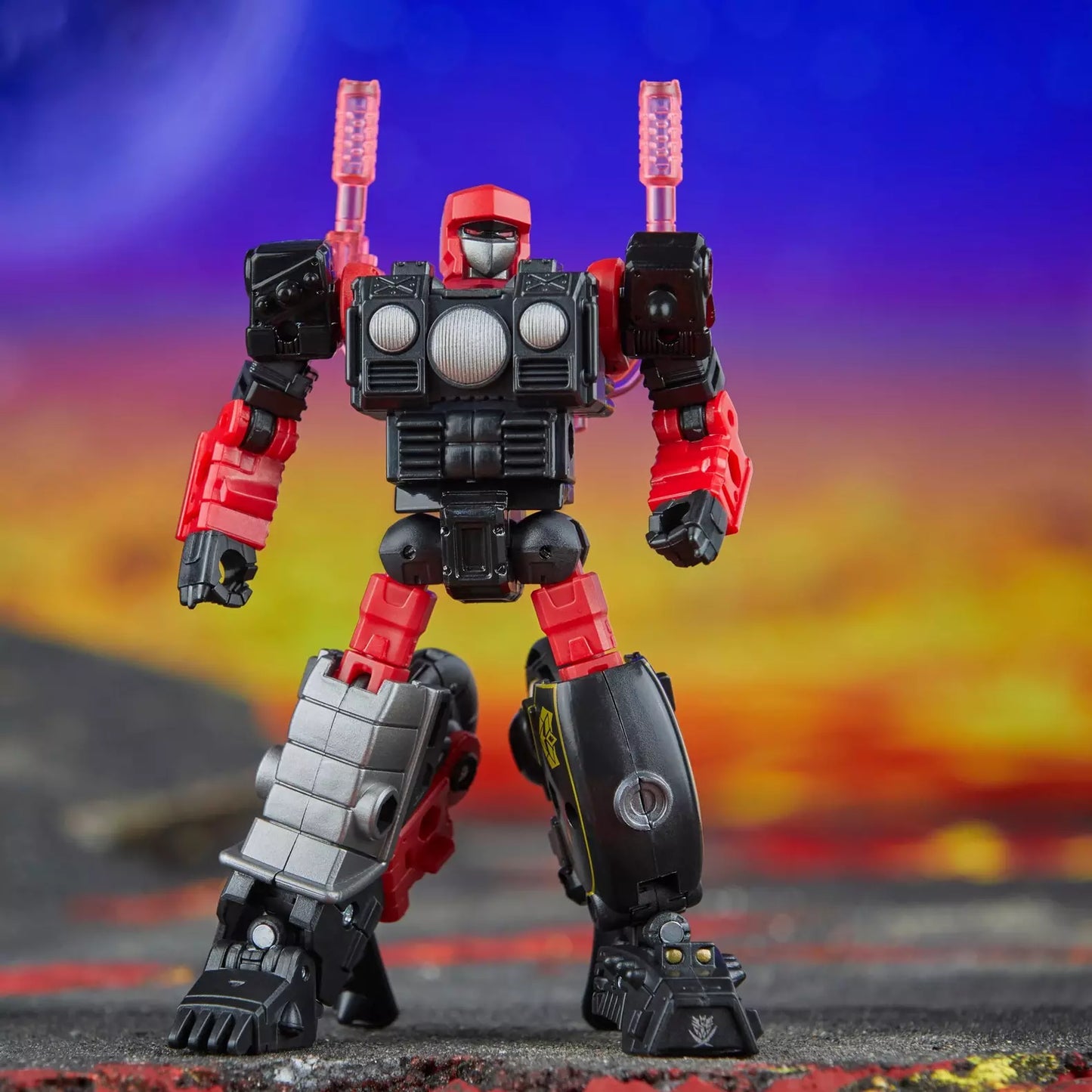 Transformers Generations Legacy United Deluxe Star Raider Road Pig 