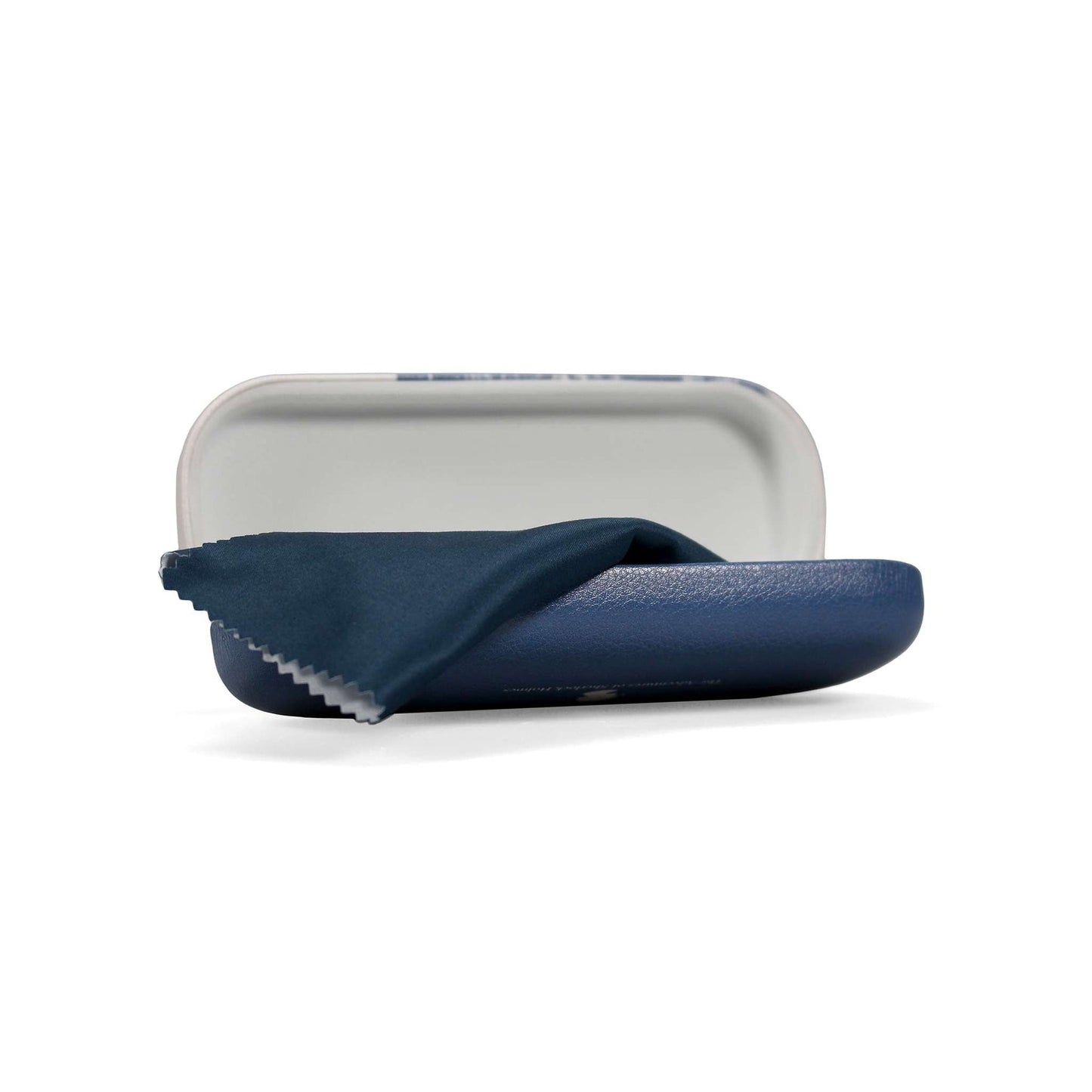 Sherlock Holmes glasses case