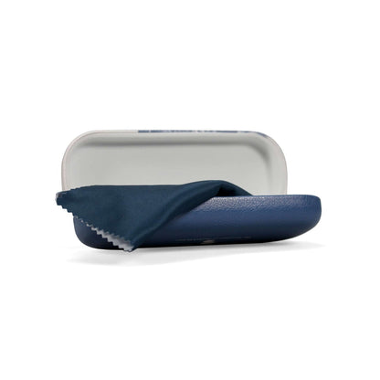 Sherlock Holmes glasses case