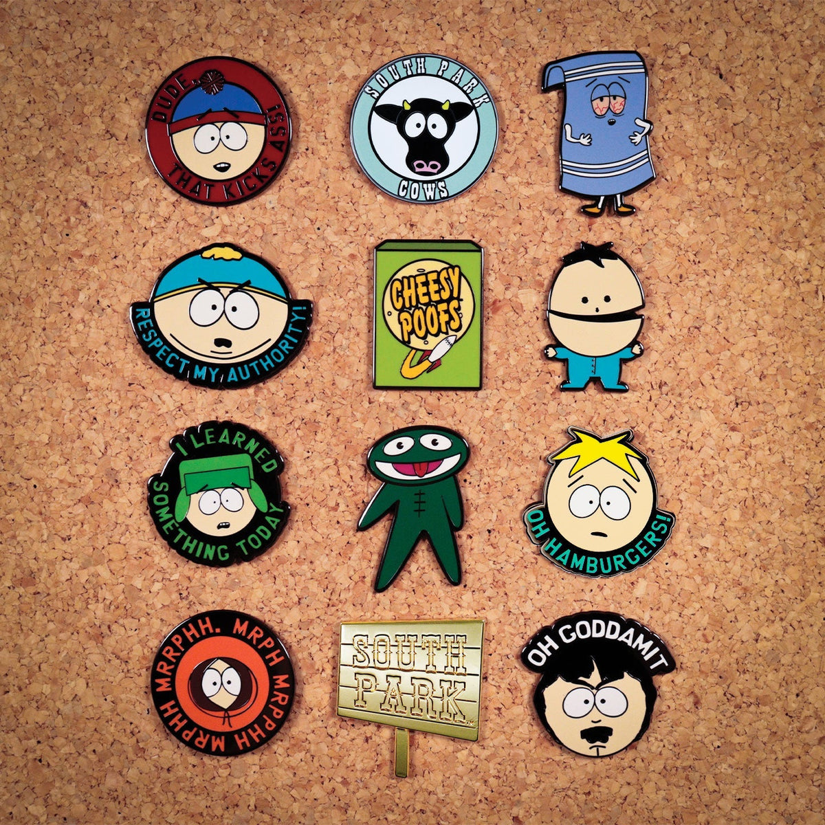 Display de 12 blind boxes South Park - pin’s mystère - mise en situation 1