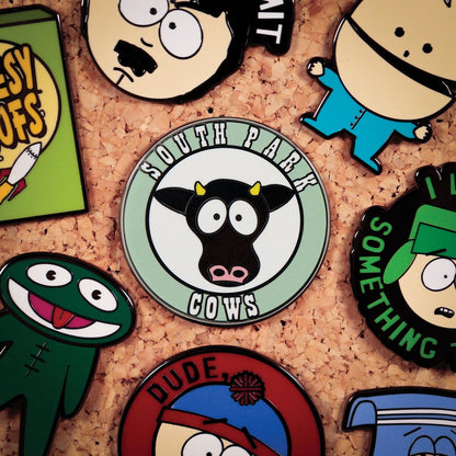 Display de 12 blind boxes South Park - pin’s mystère - mise en situation 4