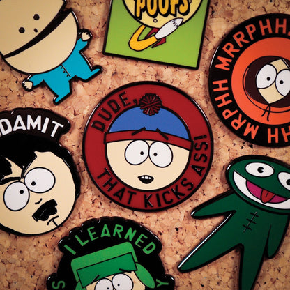 Display de 12 blind boxes South Park - pin’s mystère - mise en situation 13