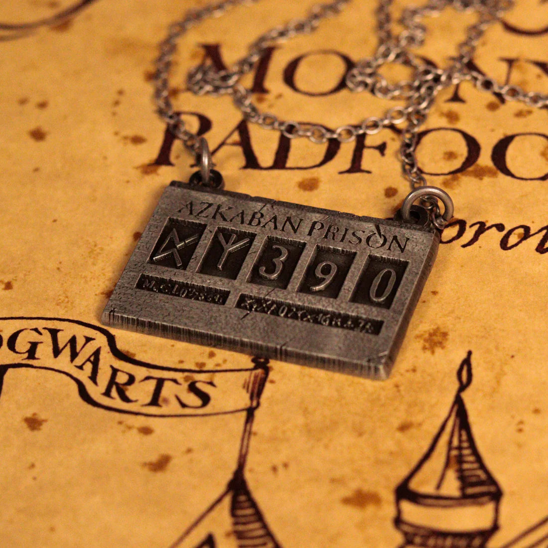 harry potter limited edition azkaban prison necklace fanattik