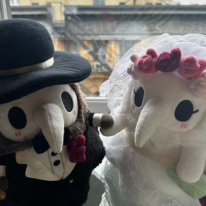 Peluche Mini Squishable – Infirmière de la Peste Mariage