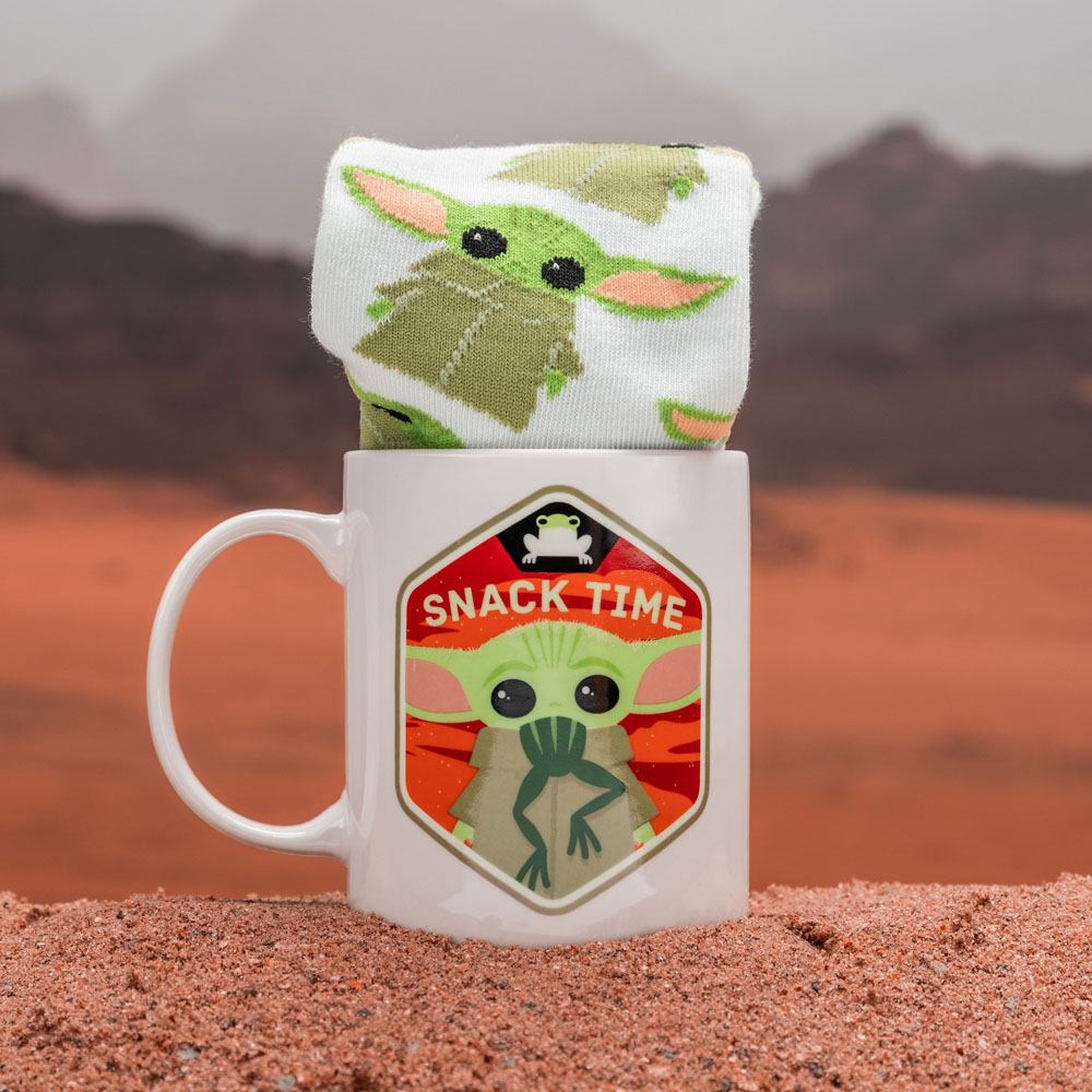 Das Mandalorian-Becher- und Socken-Set 