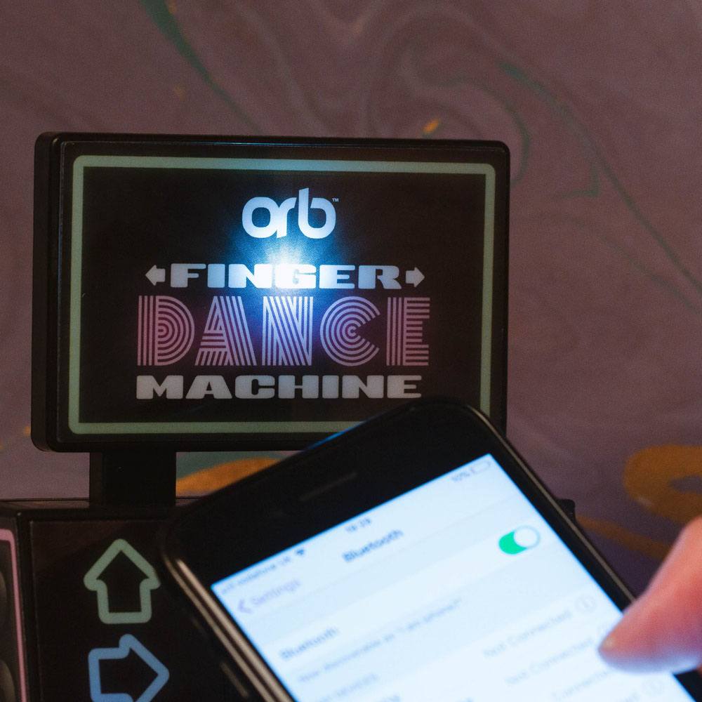 Finger Dance Machine - Retro Arcade
