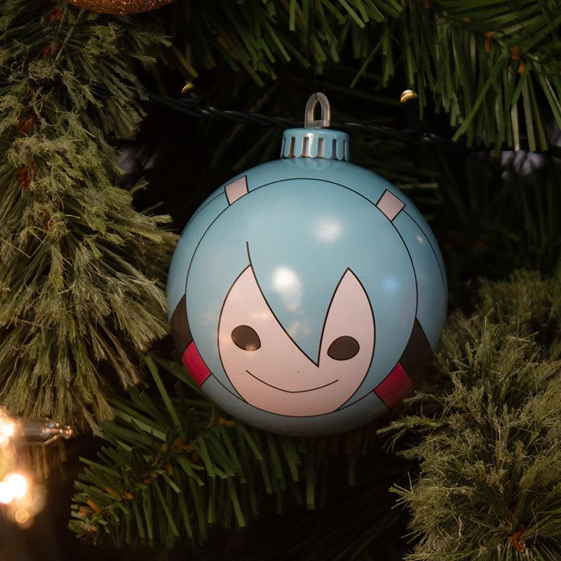 Bishoujo Christmas tree with Lots of anime figure ornaments! |  MyFigureCollection.net